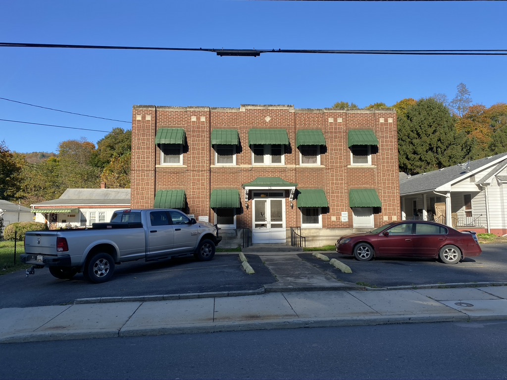 121 Main Street